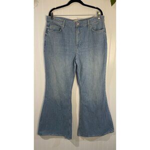 We The Free Avalon Flare Light Wash Denim Jeans 33 Waist